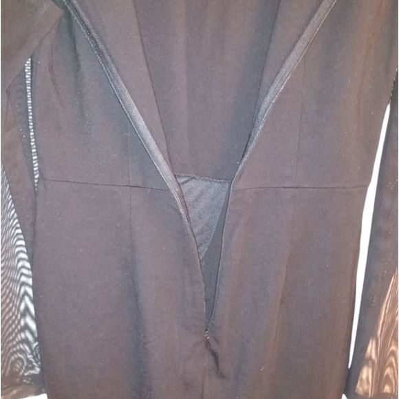 Forever 21 Cute Black Dress with Sheer Long Sleeves .          🖤🖤 - Picture 6 of 10